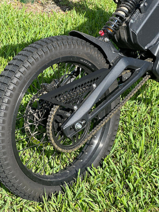 “STINGER” CHAIN GUARD