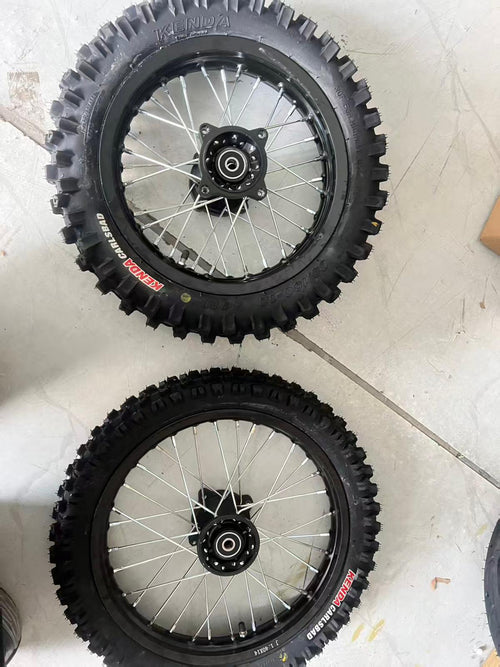 Tuttio Soleil 01 Complete 17/14" PitBike Wheelset.