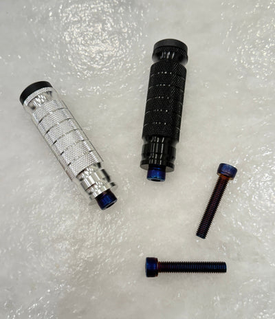 Titanium Style Footlock Bolts