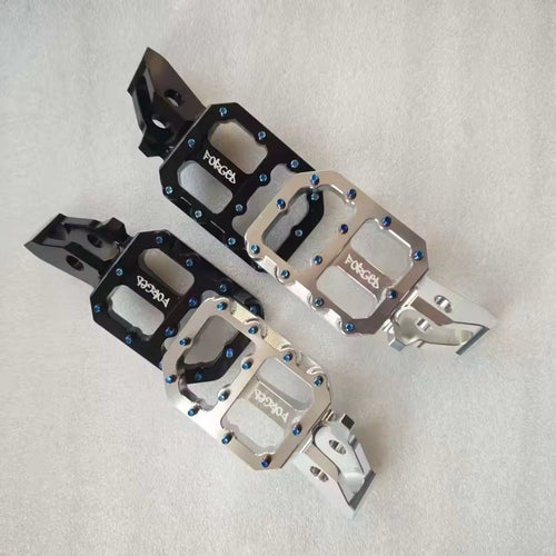 FORGED Ultra Bee Super-Wide Footpegs
