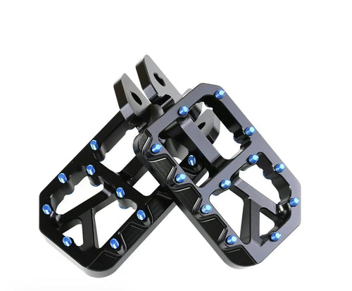 Wide Foot Pegs
